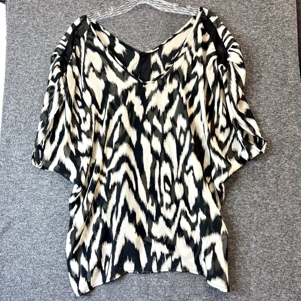 Womens Animal Print Tunic Top Short Sleeve V Neck Asymmetrical Oversized Medium